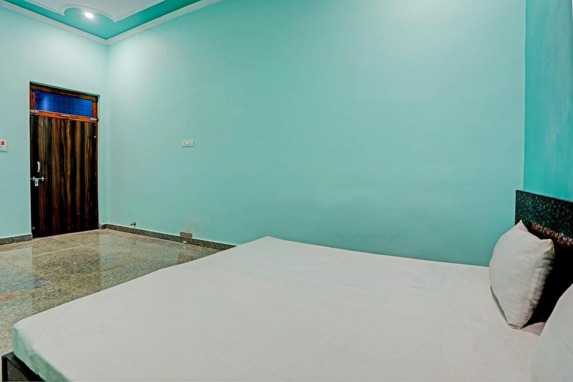 Oyo Moon Light Etah Exterior foto